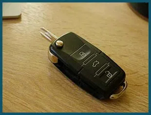 Jacksonville Express Locksmith Jacksonville, FL 904-531-3190 - 14-broken-car-key